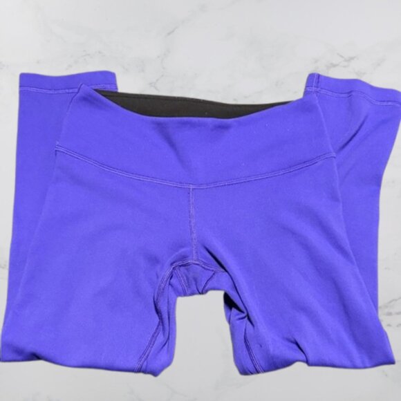 Lululemon Purple Capri Leggings Size 4 - Picture 2 of 4